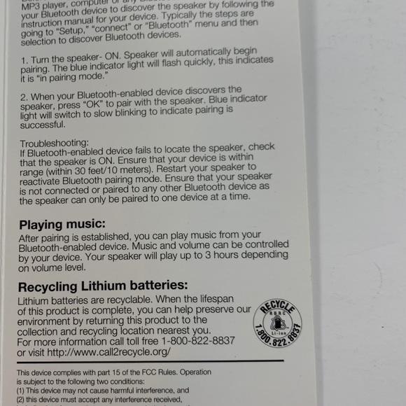 Macy’s 🎁 Keychain Bluetooth Speaker Black Glitter - Picture 5 of 7